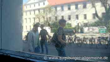Seit vier Jahren werden an Augsburgs Schulen die Fenster nicht mehr geputzt - weil Geld fehlt