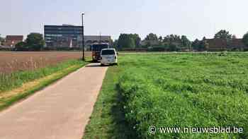 Fietsers ontdekken natuurbrand naast fietspad