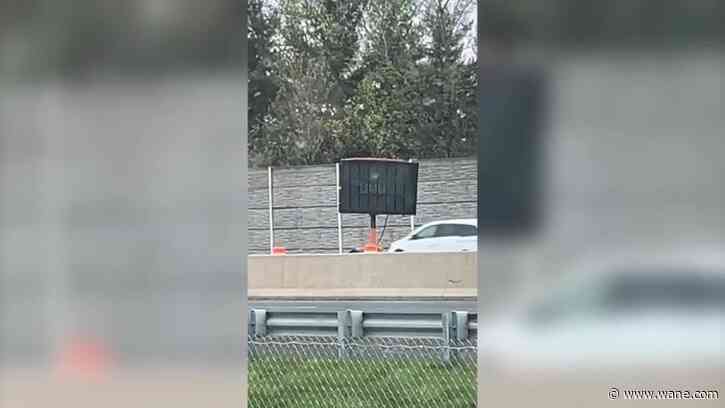 WATCH: Construction sign on I-69 flashes a different message