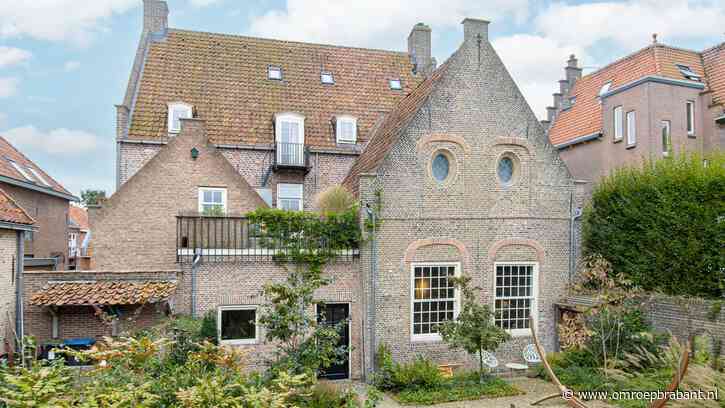 In dit stoere stenen rijksmonument woon je zoals in een geschiedenisboek