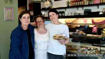 Broodjeswinkezaak De 3 Snellen bestaat kwarteeuw in Antwerpen: “Je kunt het hier vergelijken met het café uit ‘Cheers’”