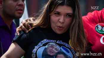 Ein Tattoo führte zur irrtümlichen Ausschaffung von Kilmar Ábrego García – kann bald waschechten Amerikanern dasselbe Schicksal blühen?