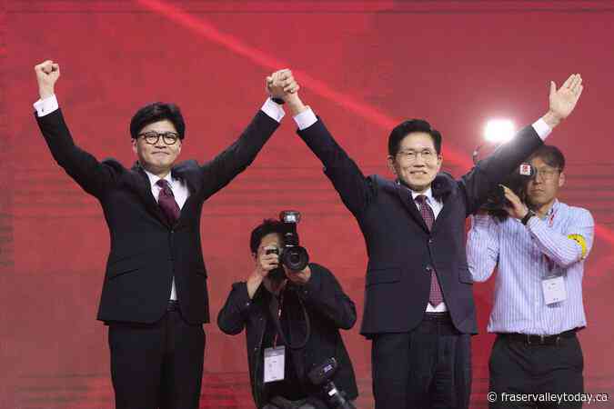 South Korea’s main conservative party nominates Kim Moon Soo as its presidential candidate