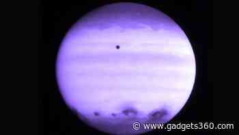 Space Research Reveals How Icy Comets and Asteroids Could Reshape Earth-Like Planets