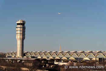 2 planes ordered to 'go around' because of Army copter near D.C. airport