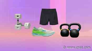 Mother’s Day Fitness Gift Guide: 10 Gift Ideas From a Mom and Fitness Expert