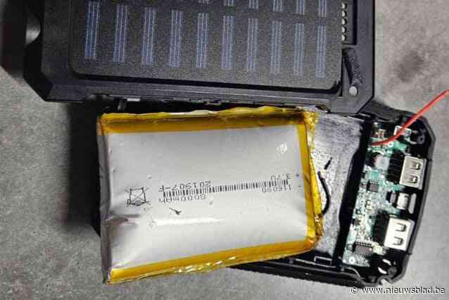 Brandweer rukt uit voor oververhitte batterij van powerbank