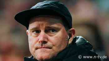 "Kämpfen auf Feld und daneben": "Höcke ist 1 Nazi": Bundesliga-Boss sendet live im TV Botschaft