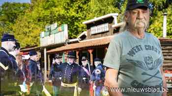 “Wat wij doen is zoveel meer dan cowboy en indiaantje spelen”: ook na hevig conflict blijft Cois (78) bouwen aan zijn westerndorp in Wuustwezel
