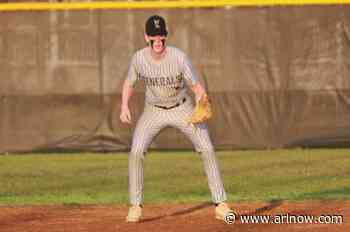Trend of close baseball games continues for Washington-Liberty