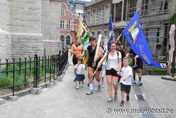 Bedevaarders blijven de weg vinden naar Halle: “Elk jaar zeggen we ‘nooit meer’, maar toch staan we hier elke keer weer”