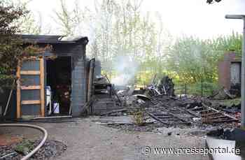 FW-SE: Brennendes Gartenhaus greift auf Wohngebäude über