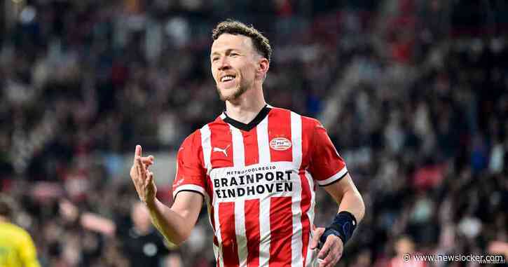 PSV verkleint achterstand op koploper Ajax dankzij hattrickheld Ivan Perisic tegen Fortuna Sittard