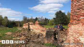 Plans to expand historical garden restoration