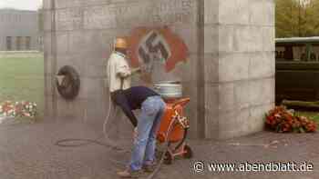 Propaganda und Angriffe: KZ-Gedenkstätte installiert Alarmknöpfe