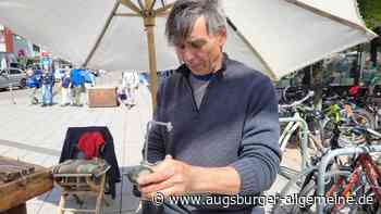 Kunsthandwerker setzen auf neue Ideen – in der Glacis-Galerie herrscht Trubel um Barbie