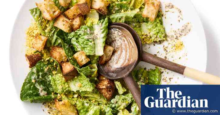 How to make the perfect vegan caesar salad – recipe | Felicity Cloake's How to make the perfect …