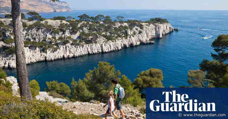 From the mountains to the Med: a self-guided walk in Provence, France