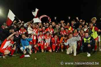 SK Ooidonck Leerne schrijft sprookje in de schaduw van het kasteel: “Nooit eerder slaagde de ploeg erin om te promoveren”