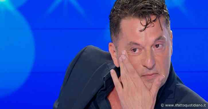 “Mia madre disse: ‘Andiamo al Luna Park’,  poi mi lasciò in collegio dalle suore. Mi davano un sacco di botte”: la confessione di Teo Mammucari a Domenica In