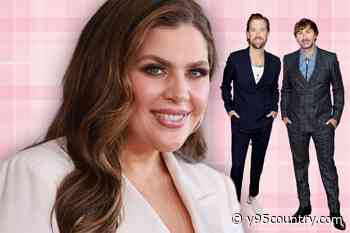 Hillary Scott’s Pregnancy Moment With Her Lady A ‘Brothers’ Is Adorable [Watch]