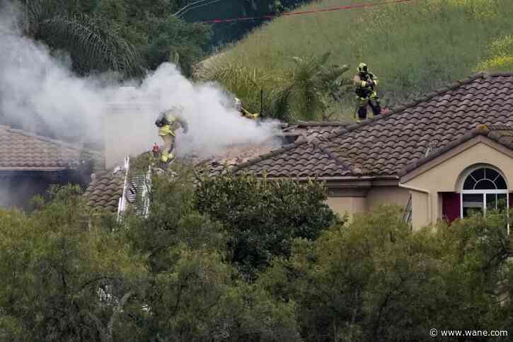 2 people, a dog dead after small plane crashes in Los Angeles-area neighborhood