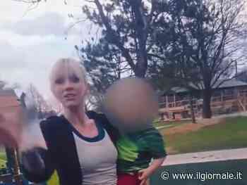 Chiama un bimbo "neg…". Minacciata, chiede fondi online: la cifra folle che ha incassato