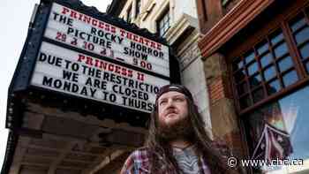 Entrepreneurs looking for money to restore historic theatres working across the Prairies