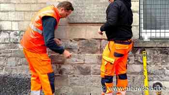 Gedenksteen voor ijverig kribbelende officier wordt ingemetseld in Sint-Hubertuskerk in Kanne
