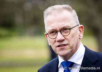 Minister Bruins verwacht 'moreel kompas' publieke omroep over salarissen