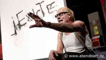 Poppiger Sarte: Theaterfestival Hamburg eröffnet mit „Tatort“-Stars