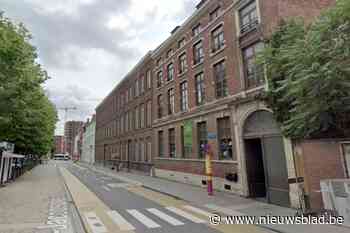 Onbekenden dringen binnen in twee scholen: laptops gestolen en speelgoedcontainers beschadigd