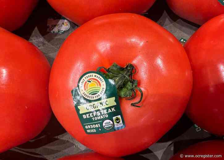 Amid Cinco de Mayo celebrations, a tax on Mexican tomatoes looms
