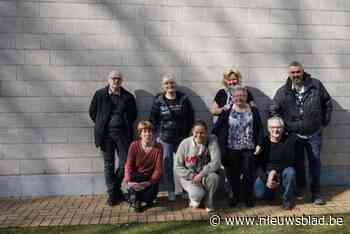 Boze bewoners Rameyenhof keren zich tegen renovatie: “Mensen zijn bang van te hoge kostprijs en verkopen hun appartement”