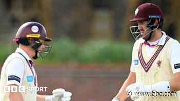 Rew & Overton take Somerset to win over Essex
