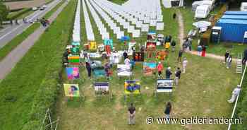 Vrijheidskunst met een boodschap: 336 doeken, veel kleur en veel hoop