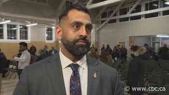 New Manitoba PC leader apologizes for landfill search campaign ads