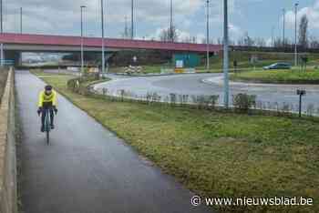 Zwijnaarde wacht er al jaren op: weg die zwaar verkeer uit dorp moet houden, wordt eindelijk aangelegd
