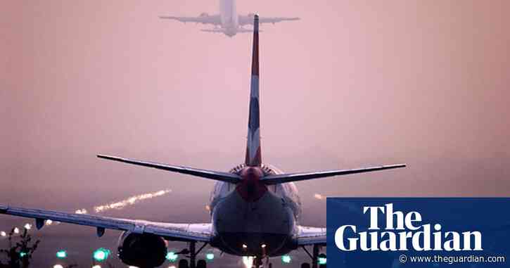 Aviation industry is failing dramatically on climate, insiders say