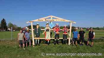 Eindrucksvolle Schilder für die Rotter Festwoche