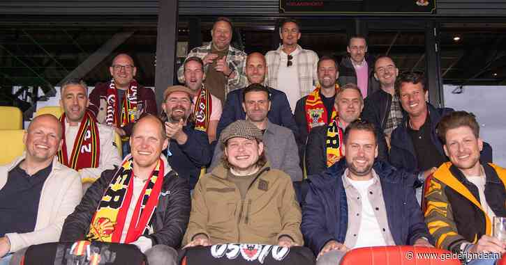 Oud-teamgenoten Paul Simonis zijn trots op succescoach: ‘Vergeet ons niet als je straks Real Madrid traint’