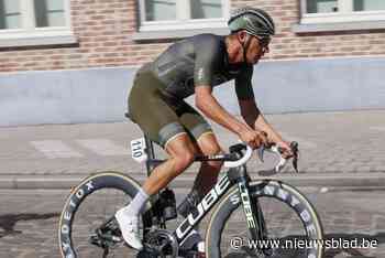 Ex-prof Joeri Stallaert duikt weer op in peloton met eigen ploeg JS Nutrition: “Na vier jaar zonder training is het toch even wennen”