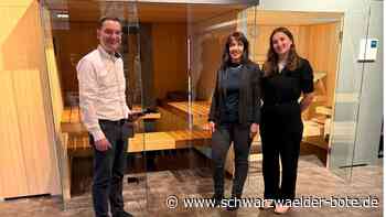 Chefin spricht mit Klaus Mack: So hart trifft Bürokratie Saunen-Hersteller aus Wildberg