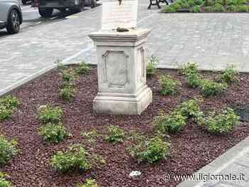 L’ennesimo sfregio a Ramelli: escrementi sul cippo che lo ricorda. Meloni: "Indegno"