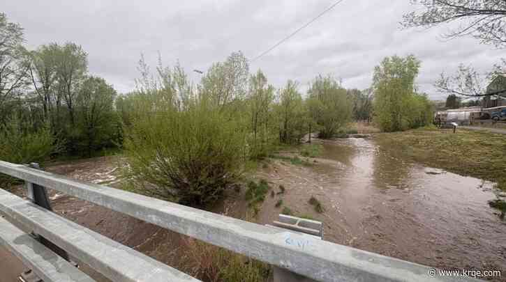 Las Vegas residents asked to avoid Gallinas River as level surges