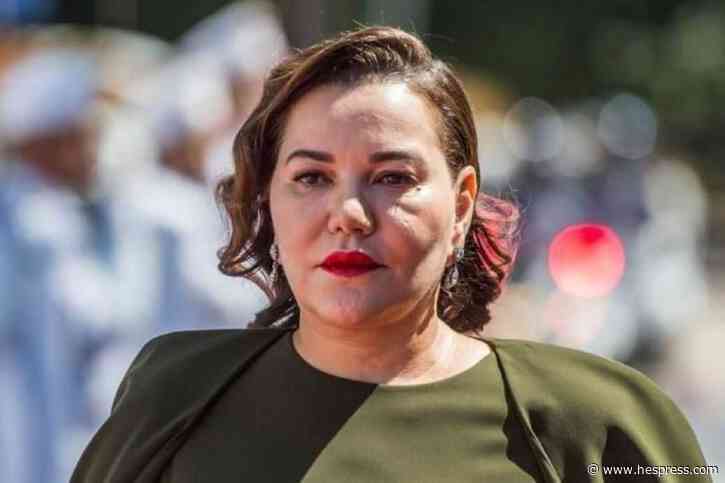 للا حسناء تزور مركز "موغام" بباكو