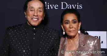Smokey Robinson (85) aangeklaagd voor wangedrag