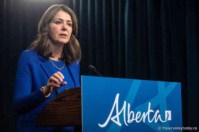 Danielle Smith dismisses Doug Ford’s warning against separatist threats from Alberta