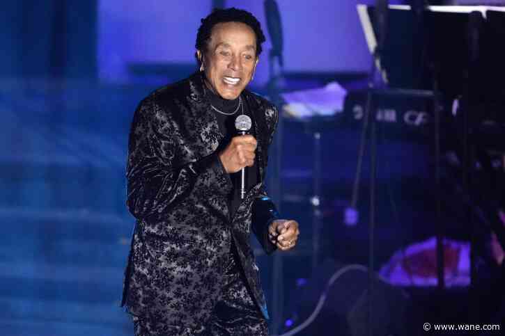Smokey Robinson accused of sexual assault, hostile work environment by former employees