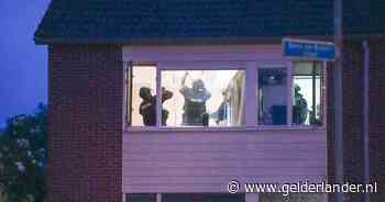 Man zou huis van ex zijn binnengedrongen, speciaal politieteam haalt hem na uren eruit